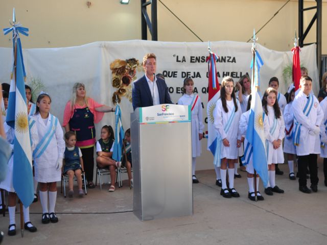 García Aresca acompañó  el inicio del ciclo lectivo 2020 