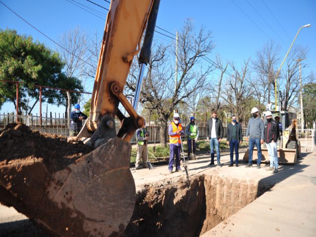 García Aresca supervisó la obra de la Cloaca Máxima próxima a finalizar