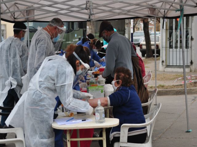 Se realizaron testeos masivos en Barrio La Florida para descartar posibles contagios de COVID-19