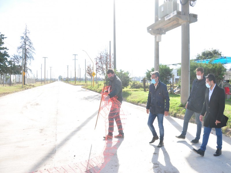 Culminaron los trabajos de pavimentación de Av. de la Universidad