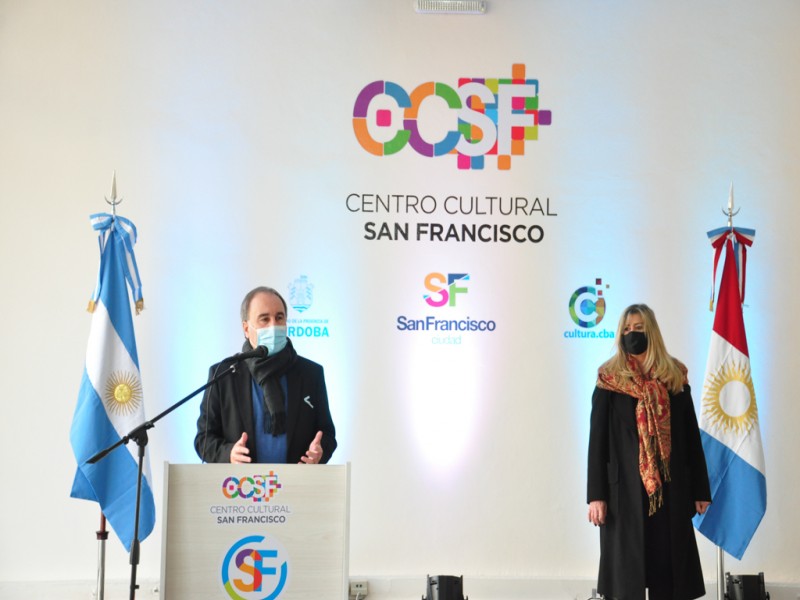 Distinción Manuel Belgrano: entrega simbólica del reconocimiento a abanderados y escoltas de la ciudad