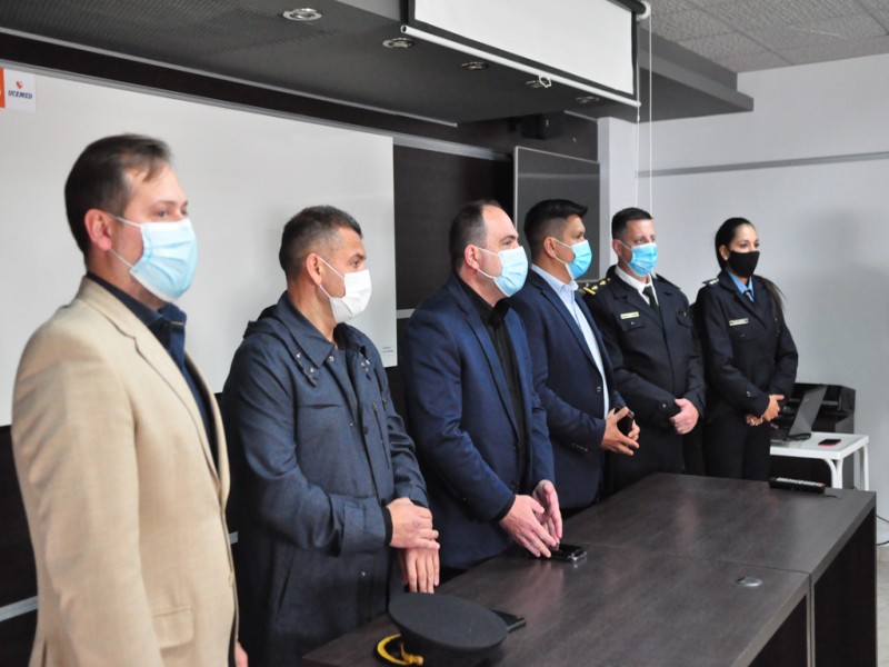 Se brindó charla informativa a interesados en ingresar a la carrera de Suboficiales de Policía