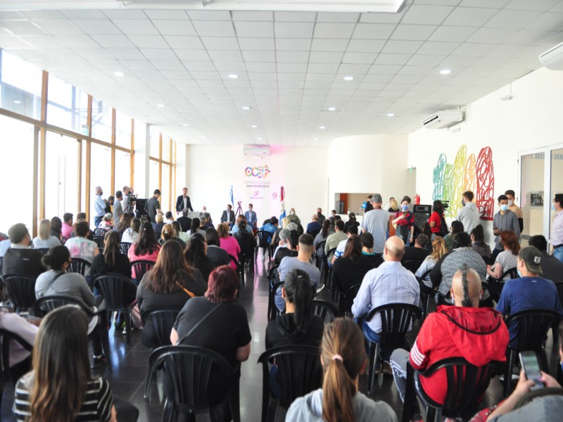 Créditos Banco de la Gente: 116  vecinos de la ciudad fueron beneficiados