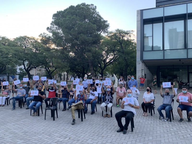 Entregaron certificados a quienes se capacitaron sobre Energías Renovables