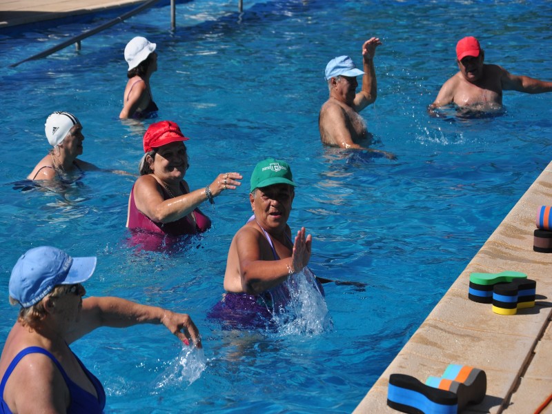 Debutó la Escuela Municipal de Verano para Adultos Mayores