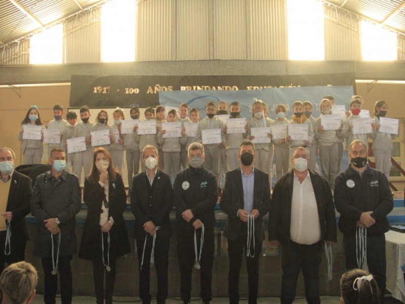 Bernarte participó del acto del Día de la Bandera en la Escuela Roca