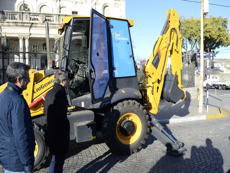 Nuevo vehículo engrosa el parque automotor municipal