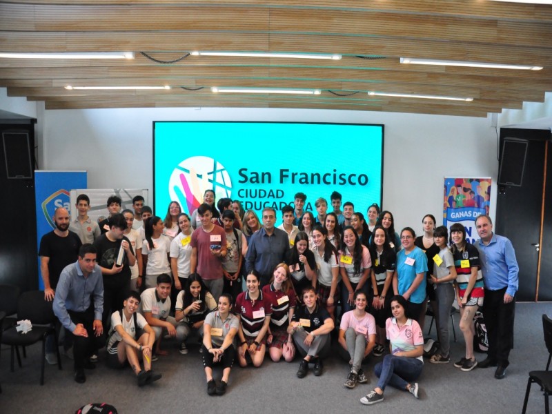 En el Día Internacional de las Ciudades Educadoras se realizó el último encuentro 2022 del Foro de Estudiantes Secundarios