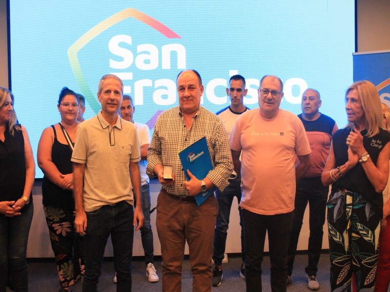 El municipio distinguió a empleados municipales