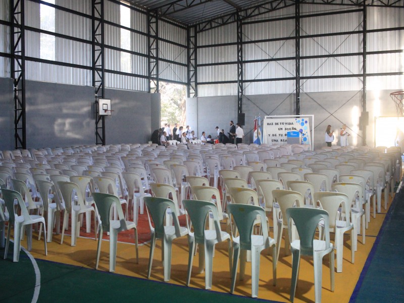 Bernarte participó de la inauguración del SUM en el Centro Educativo Hipólito Bouchard