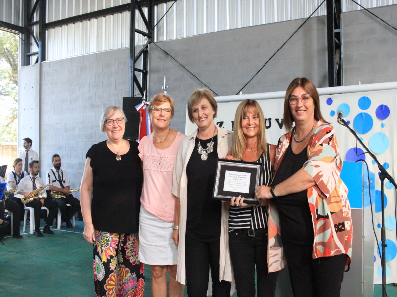 Bernarte participó de la inauguración del SUM en el Centro Educativo Hipólito Bouchard