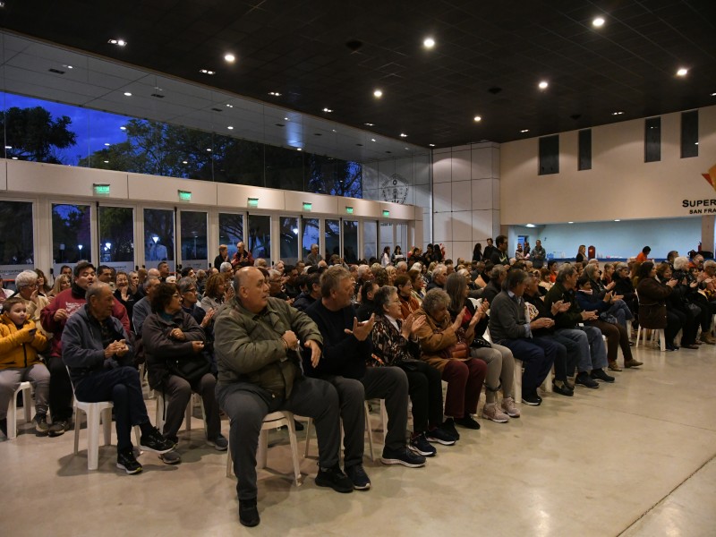 El municipio entregó 140 escrituras a vecinos de nuestra ciudad