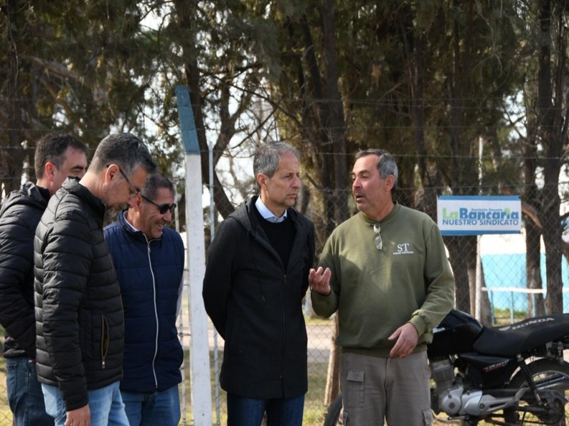 Comenzó la pavimentación de la Cooperativa 18 de Marzo en barrio Bouchard