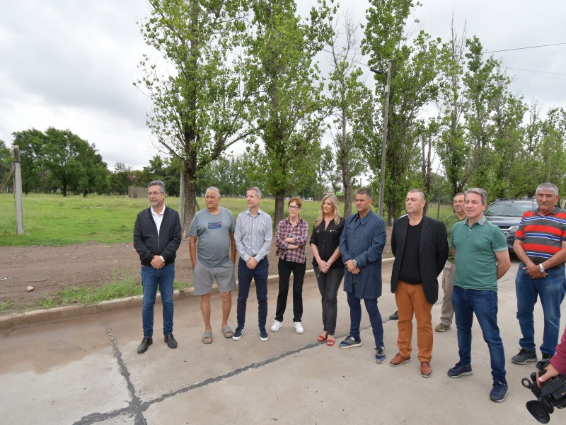 Bernarte inauguró obras de pavimentación en Bº Roque Sáenz Peña