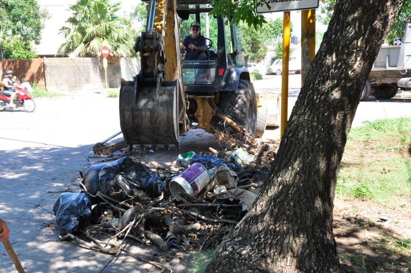 El municipio intensifica las tareas para erradicar minibasurales