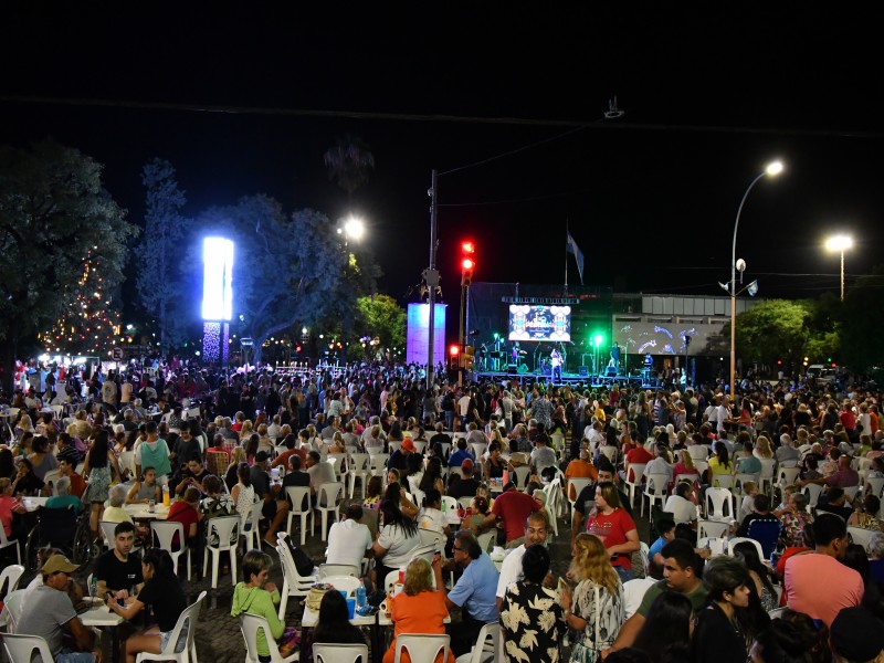 La segunda noche de la Peatonal San Francisco viene con nuevas propuestas para los vecinos