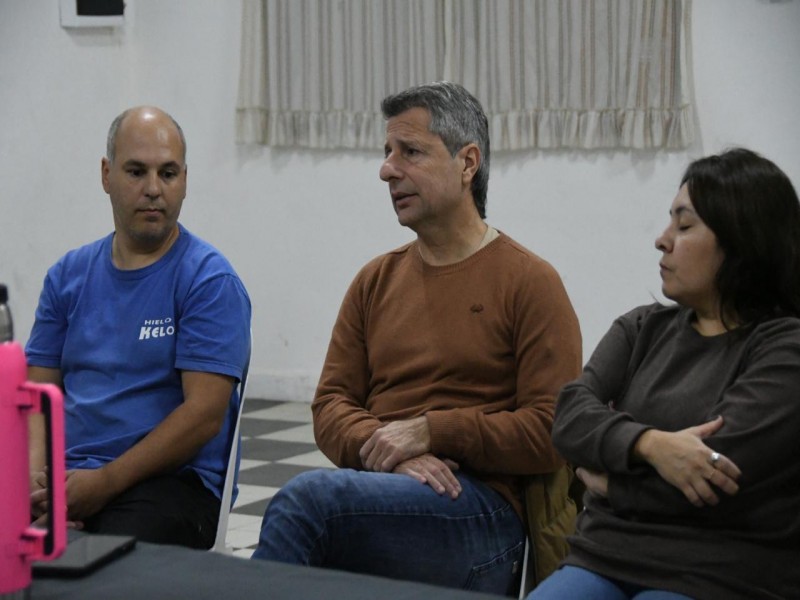 El trabajo conjunto con los centros vecinales se profundiza día a día