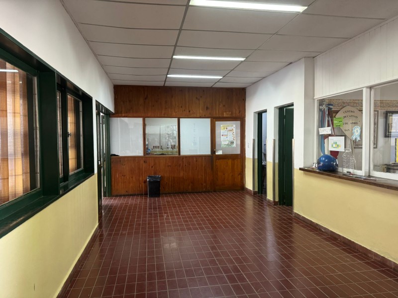 Finalizan las obras de mantenimiento integral en la escuela 2 de Abril