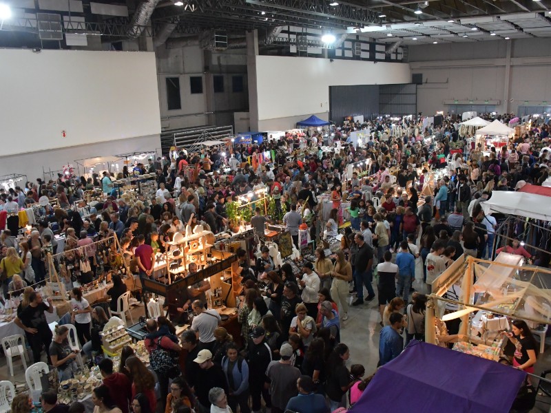 San Francisco convoca a feriantes de todo el país para dos grandes eventos en el Superdomo