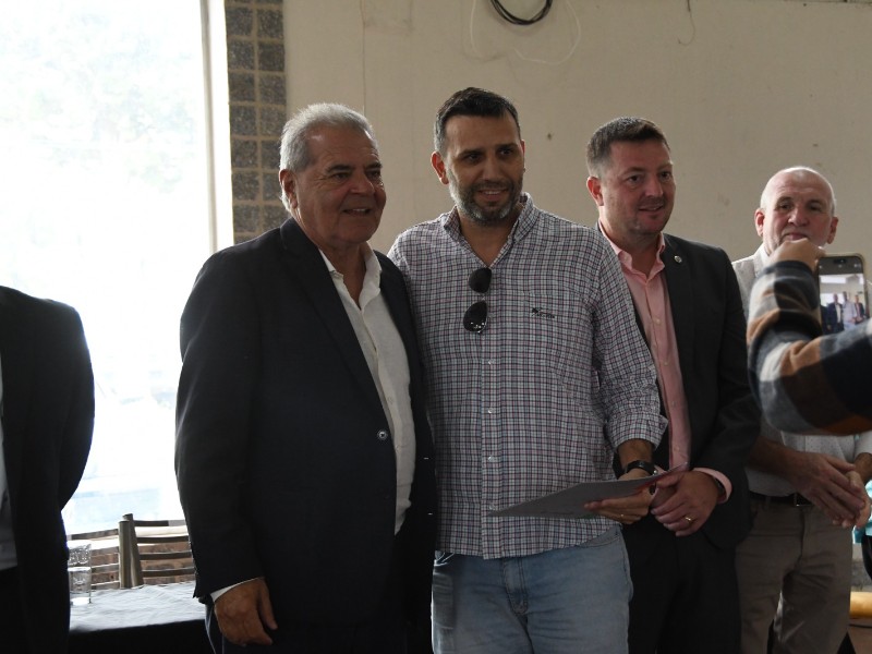 Se entregaron los aportes del programa Buenas Prácticas Agropecuarias