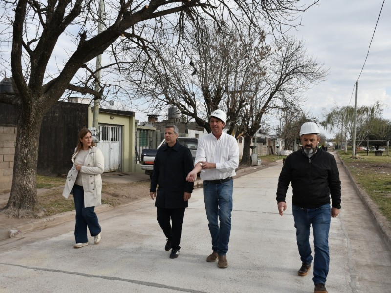 La obra de pavimentación en barrio Parque alcanza un 25% de avance y suma nuevos tramos habilitados